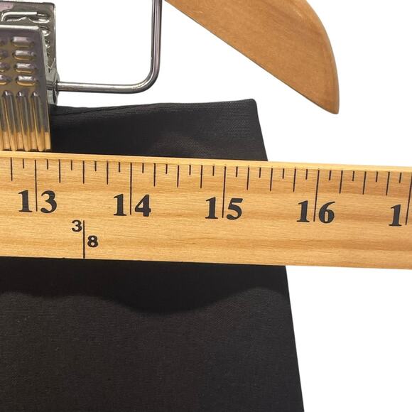 Ann Taylor Women’s Lined Black Pencil Skirt Knee Length Zipper Back Vent Size 8 - Picture 3 of 5